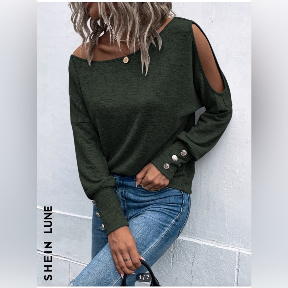 NWOT women’s off the shoulder shirt SHEIN size M